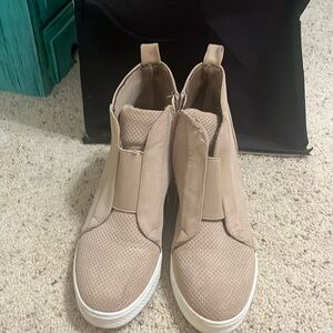Women’s wedges